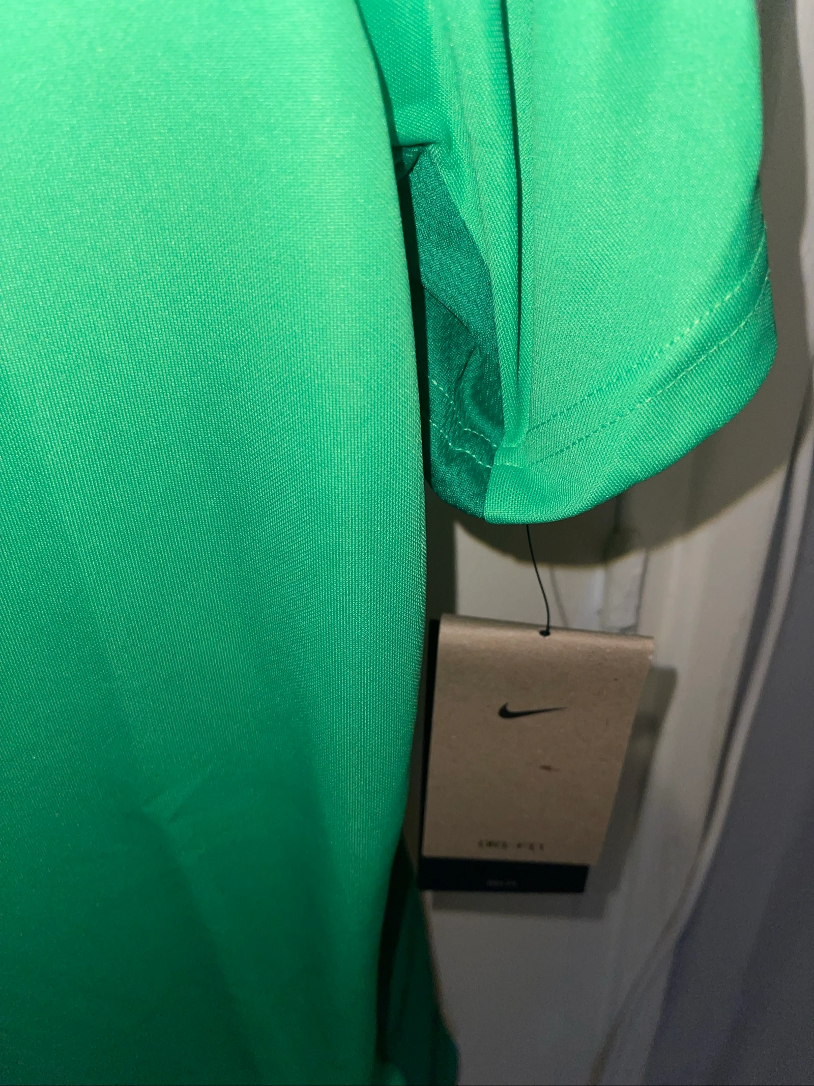 Camiseta Nike verde dri fit talla L nueva con etiquetas – photo 4